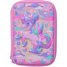 Smiggle Trailblazer Hardtop Kalem Kutusu Pembe 3D Kabartmalı Tasarım ve Dayanıklı Yapı