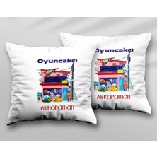 Kişiye Özel Oyuncakçı Iki Adet Iki Tarafı Baskılı Yıkanabilir Yastık Kırlent Kılıfı