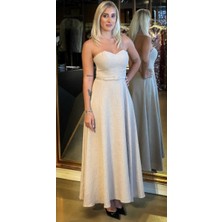 Bej Kemerli Straplez Yaka Kloş Etekli Keten Midi Abiye Elbise 11089