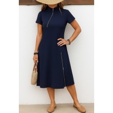 Aisha Elbise Kadın Kısa Kollu Yakadan ve Etekten Fermuarlı Midi Viskon Iki Iplik Elbise