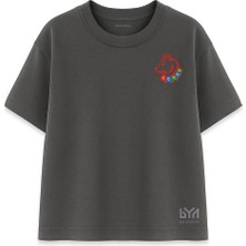 Renkli Göktürk Tüyleriyle Süslenmiş Bozkurt Portre Füme Oversize Tişört