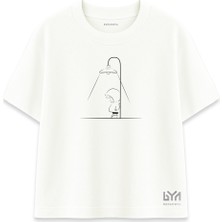 Yalnız Çocuk Karakter Baskılı Ekru Oversize Tişört