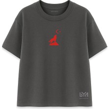 Uluyan Bozkurt ve Ay-Yıldız Silueti Füme Oversize Tişört