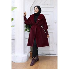 Bel Kuşaklı Yaka Taş Broş Detaylı Kaban 7874 Bordo
