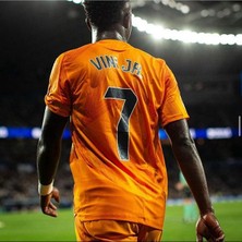 R. Madridd 2024-25 Yeni Sezon Vini Jr Deplasman Forması (Orange)