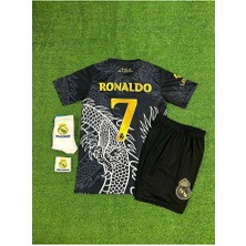 Real Madrid Cristiano Ronaldo Dragon Desenli Konsept Çocuk Forması (Black - Armalı)