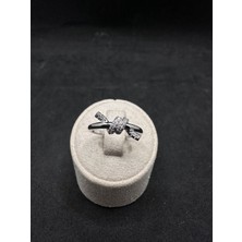 Taşlı Düğüm Model Ithal Kadın Gümüş Yüzük