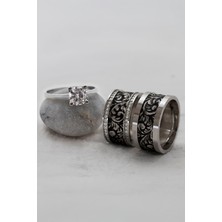 Eskitme Motifli Karartmalı Çift Gümüş Alyans (Tektaş Hediyeli)