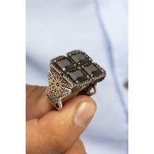 Kare Siyah Taşlı Otantik Gümüş Erkek Yüzük