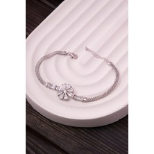 Silverplus 925 Ayar Gümüş Baget Taşlı Rodyumlu Lotus Küp Zincir Bayan Bileklik