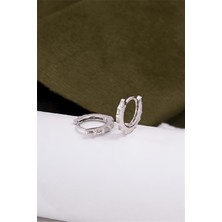 Silverplus 925 Ayar Gümüş Rodyumlu Küçük Boy Baget Taşlı Küpe