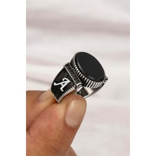 Oniks Taşlı Çift Tarafı Harfli Mikro Süslemeli Gümüş Erkek Yüzük