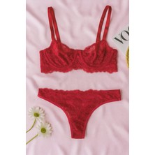 Kırmızı Dantel Bralet & Külot Iç Giyim Takımı