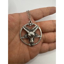 Ters Pentagram ve Goat Head Desen Gümüş Renk Unisex Kolye – Metal  Zincirli Gotik Takı