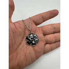 Paramedik Yıldızı Siyah Renk Tıbbi Sembol Unisex Kolye – Metal  Zincirli