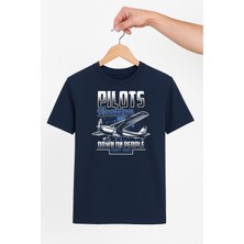 Vecihi Geliyor Pilots Looking Unisex Tshirt Pilot - Havacı - Uçak Tutkunu
