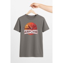 Vecihi Geliyor Airplane Tasarım Unisex Tshirt Pilot - Havacı - Uçak Tutkunu