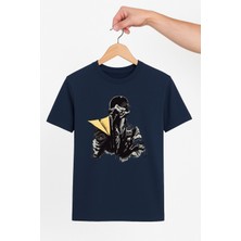 Vecihi Geliyor Pilot ve Kağıt Uçak Silüeti Unisex Tshirt Pilot - Havacı - Uçak Tutkunu
