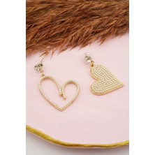 By Zeyna Aksesuar Kadın Kararmaz  Altın Kaplama Özel Tasarım Beyaz Inci  Detaylı Kalp Küpe