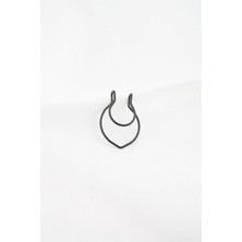 By Zeyna Aksesuar Kadın Sıkıştırmalı Çelik Kıkırdak Küpe