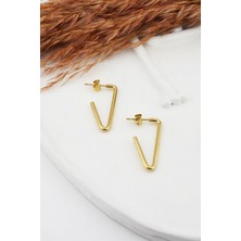 By Zeyna Aksesuar Kadın Çelik Basic Geometrik 3 cm V Model Küpe