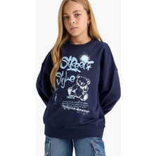 DeFacto Oversize Geniş Kalıp Bisiklet Yaka Baskılı Sweatshirt Kız Çocuk E6755A825AU