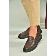 U555026103 Kahverengi Hakiki Deri Günlük Kadın Ayakkabı