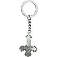 Ters Haç ve Davut Yıldızı Figürlü Metal Anahtarlık – Unisex Gotik & Antik Aksesuar
