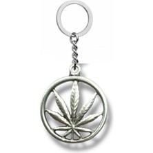Marijuana Yaprak Figürlü Gümüş Renk Metal Anahtarlık – Alternatif Tarz ve Cesur Ruh