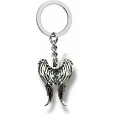 Harajuku Wing Kanat Figürlü Metal Anahtarlık– Japon Sokak Modasına Özgü Cesur ve Stil Sahibi Tasarım