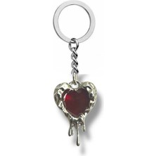 Kırmızı Taşlı Akan Kalp Figürlü Unisex Anahtarlık – Duygusal ve Etkileyici Aksesuar