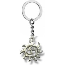 Güneş Desenli Shuriken Figürlü Anahtarlık – Japon Ninja Tarzı Metal Unisex Aksesuar