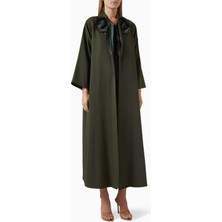 Şık ve Rahat Açık Ön Abaya Ile Sheila Kıyafeti Her Ortama Uygun Tasarım