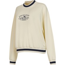 New Balance Lifestyle Kadın Bej Sweatshirt