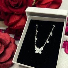 Taşlı Kelebek Kadın Kolyesi 925 Ayar Gümüş Rodyumlu Zirkon Taşlı