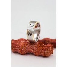 Silverplus Kişiye Özel Plaka Şeritli İsimli Unisex Gümüş Alyans