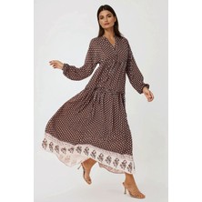 Hiccup Kadın Desenli V Yaka Modest Elbise Kahverengi