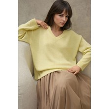 Hiccup Kadın Kalın Örme V-Yaka Kazak Limon Sarısı