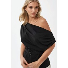 Hiccup Kadın Degaje Yaka Kuşaklı Örme Üst Siyah