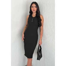 Düğme Detaylı Kolsuz Midi Elbise – Şık & Zarif Tasarım