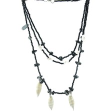 Deniz Kabuğundan Siyah Boncuklu Kolye