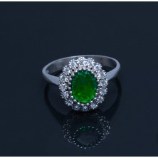 Zümrüt Yeşili Taşlı 925 Ayar Gümüş Kadın Yüzük Parmağa Göre Ayarlanır 3.81 gr