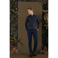 Gk 691 Slim Fit Lacivert Klasik Gömlek