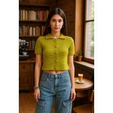 Bebe Yaka Düğmeli Bluz