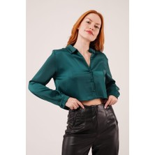 Saten Crop Model Yeşil Gömlek