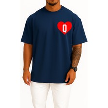 Oversize Kalp Içinde Q Harfi Cep Tasarımlı Unisex T-Shirt