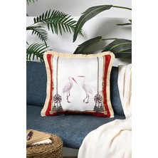 Kırmızı Çerçeveli Leylek Tasarımlı Saçaklı Kadife Kırlent Kılıfı - 43X43CM