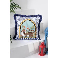 Otantik Bengal Kaplanı Tasarımlı Saçaklı Kadife Kırlent Kılıfı - 43X43CM