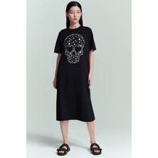 Yıldızlı Kurukafa Siyah Bisiklet Yaka Kısa Kollu Penye Uzun Elbise