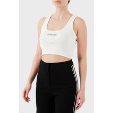 Les Benjamins Pamuklu Slim Fit Kare Yaka Logolu Top Bayan Top Lbnoosessfutn